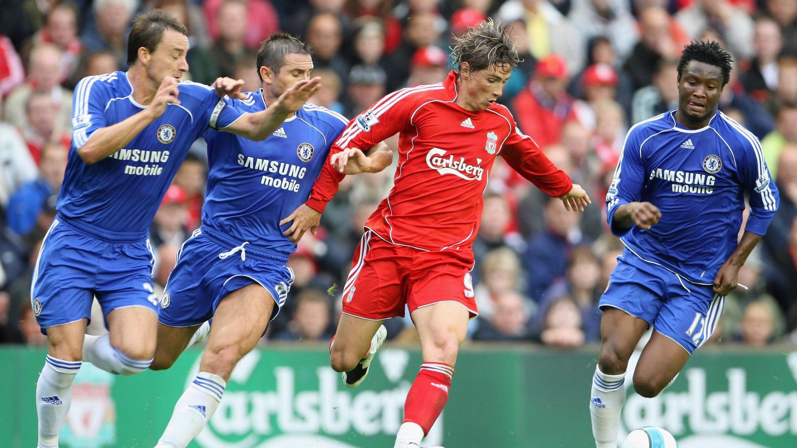 乔纳·隆戈的橄榄球生涯：永远被铭记的超凡表现，乔伯罗橄榄球